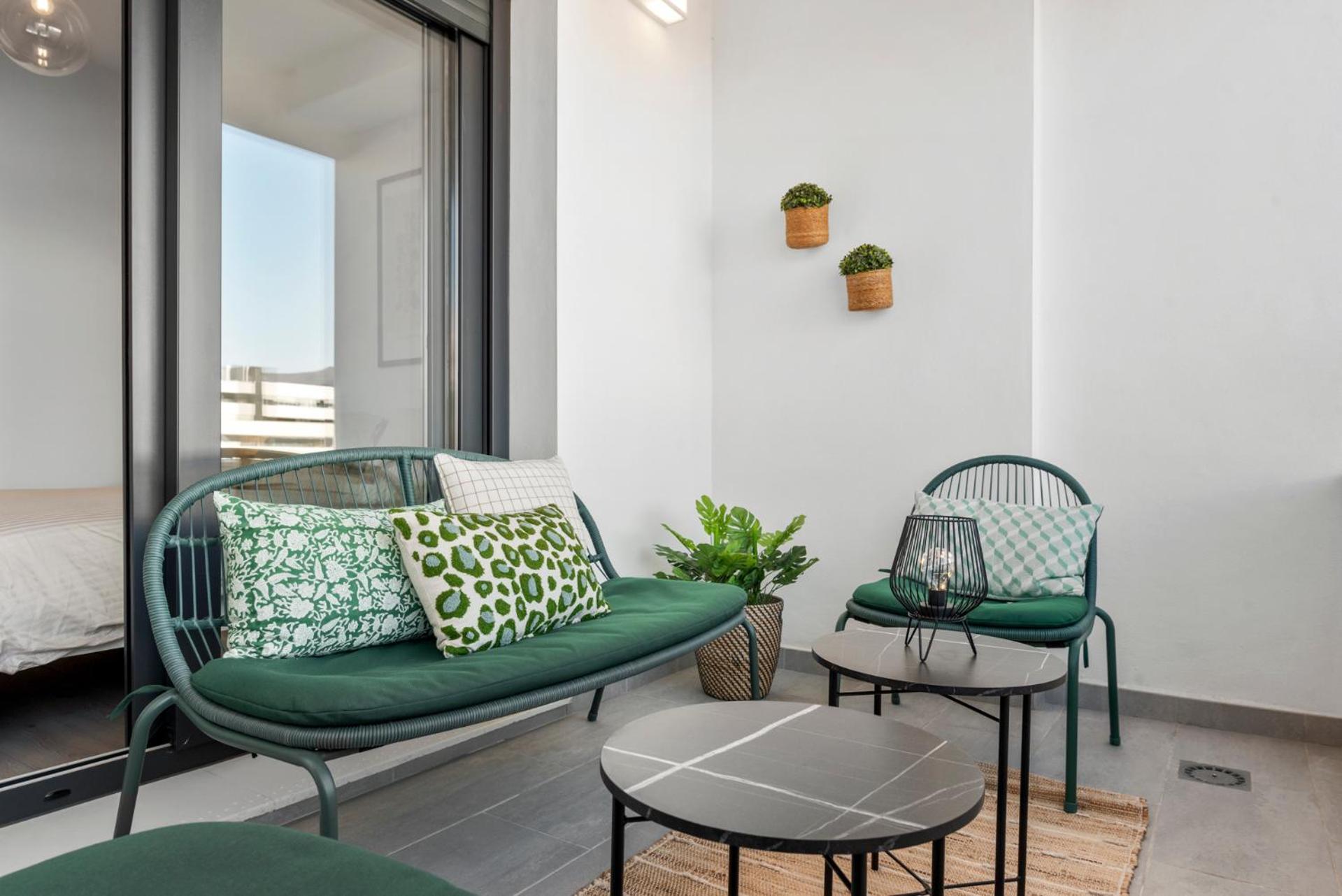 Beautiful 2-Bedroom Apartment Near Center And Beach Estepona Exterior photo